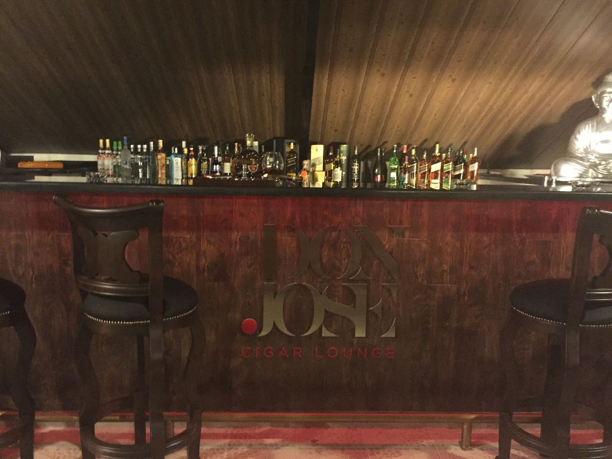 阿尔木间朱尼耶皇宫酒店 外观 照片